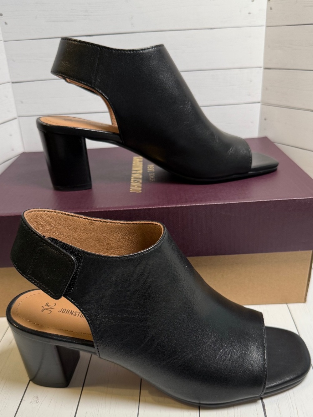 NIB Johnston & Murphy Evelyn Black Glove Leather Open Toe Bootie- Dress Shoes 6M